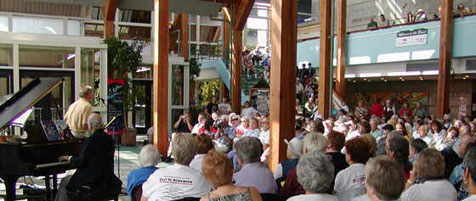 Public jam at Hult Center, 2003